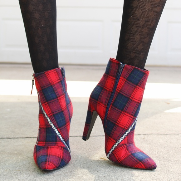 🆕️//The Harley// Red Plaid double zipper Boots - Picture 5 of 7